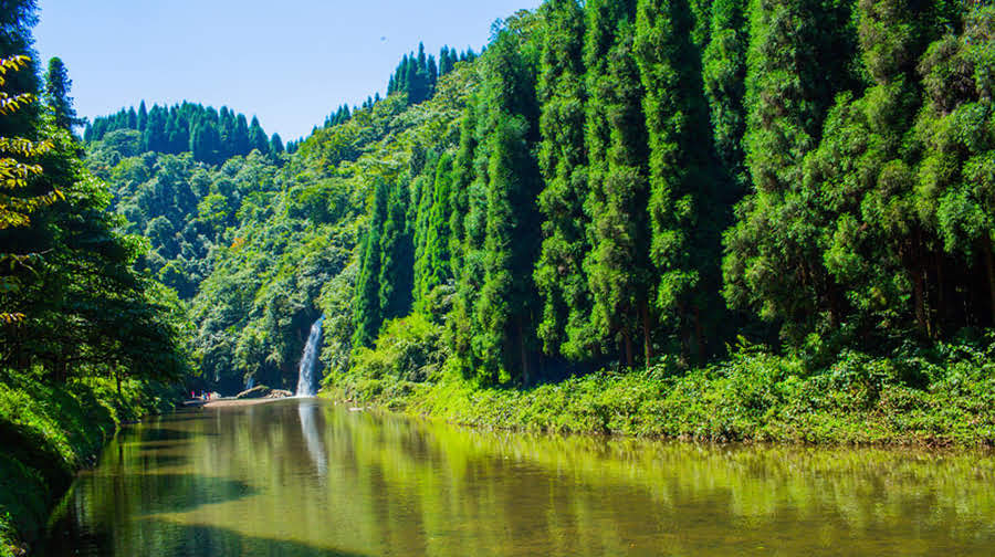 龙苍沟叠翠溪景区