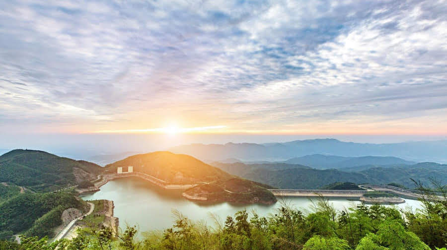 东方福利网 临高县-黑麋峰国家森林公园门票预定/门票价格/景点介绍